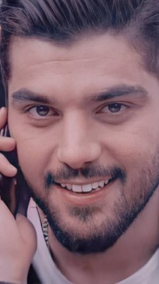 سینا مهراد-بازیگر ایرانی
